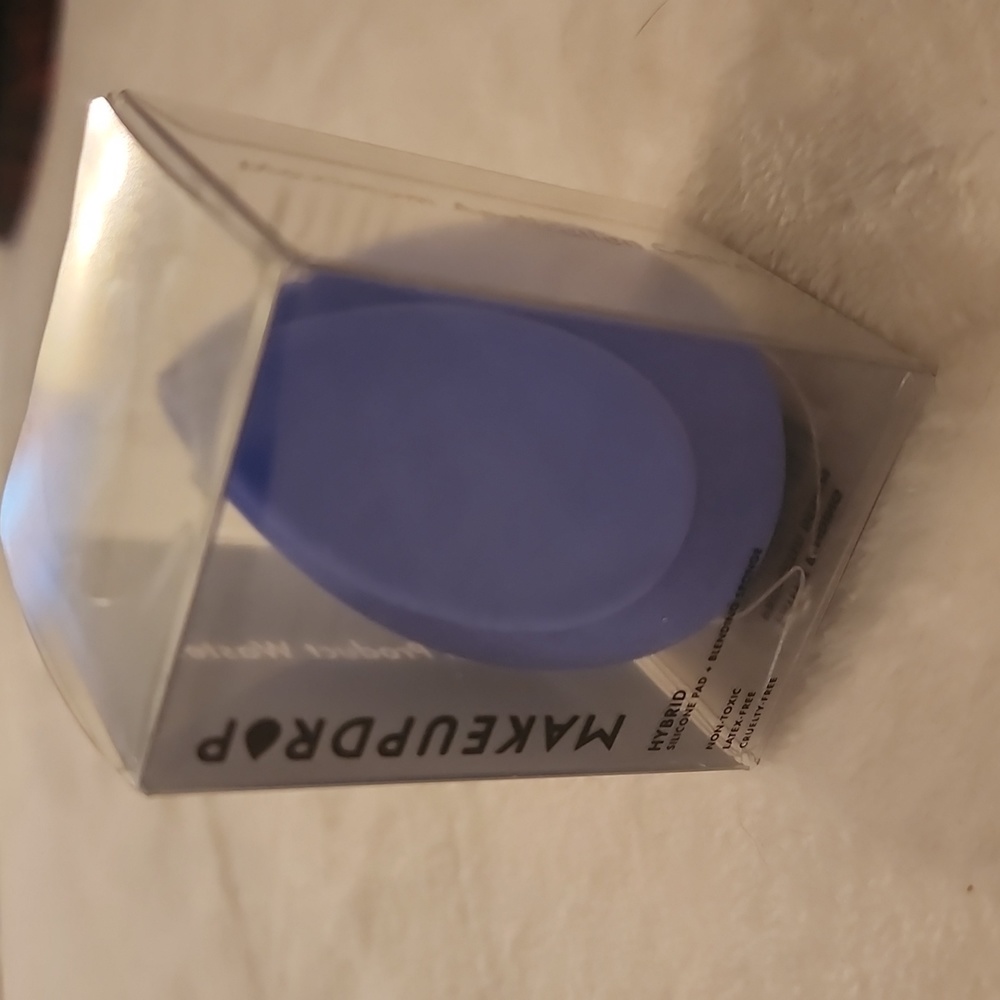 MakeupDrop Hybrid Silicone Sponge (BNIB)